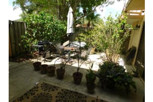 872 Blue Ridge Cir, West Palm Beach, FL 33409, Sold 08/28/17