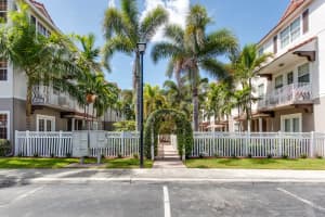 135 Ocean Cay Way, Hypoluxo, FL 33462, Sold 07/31/17