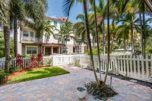 135 Ocean Cay Way, Hypoluxo, FL 33462, Sold 07/31/17