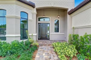 1056 NE Savannah Oaks Way, Jensen Beach, FL 34957, Sold 12/01/17