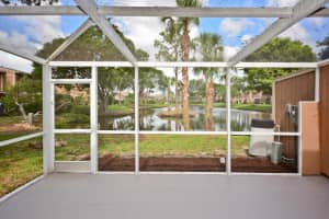31 Maplecrest Cir, Jupiter, FL 33458, Sold 08/28/17