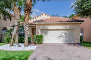 6561 Lurais Dr, Lake Worth, FL 33463, Sold 08/07/17