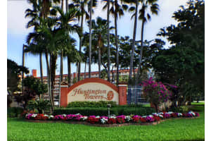 7380 S Oriole Blvd, Delray Beach, FL 33446, Sold 09/27/17