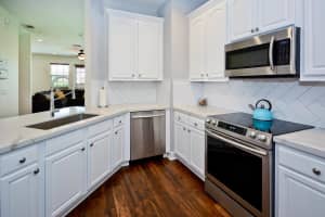 295 NE 5th Ave, Delray Beach, FL 33483, Sold 09/29/17