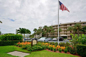 3605 S Ocean Blvd, South Palm Beach, FL 33480, Sold 08/31/17