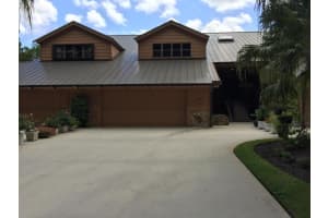 104 SE Crestwood Cir, Stuart, FL 34997, Sold 08/14/17