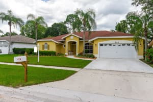 142 Lexington Dr, Royal Palm Beach, FL 33411, Sold 08/11/17