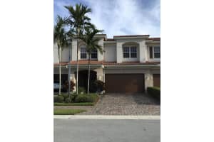 48 Lancaster Rd, Boynton Beach, FL 33426, Sold 09/29/17