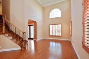 375 SW 17th St, Boca Raton, FL 33432, Sold 08/24/17