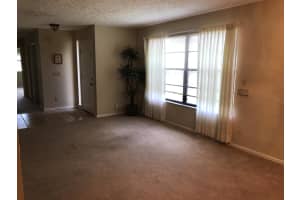 2060 Colonial Rd, Fort Pierce, FL 34950, Sold 11/09/17