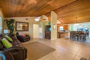 440 45th Ave, Vero Beach, FL 32968, Sold 08/23/17