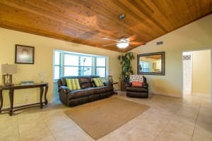 440 45th Ave, Vero Beach, FL 32968, Sold 08/23/17
