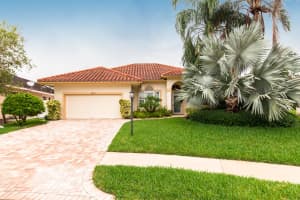 9030 Cypress Hollow Dr, Palm Beach Gardens, FL 33418, Sold 12/19/17
