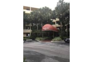 2070 Homewood Blvd, Delray Beach, FL 33445, Sold 01/03/18