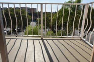 470 Executive Center Dr, West Palm Beach, FL 33401, Sold 08/04/17