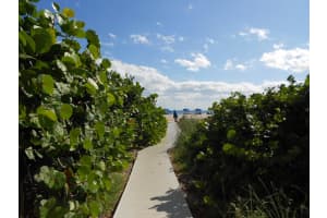 2800 N Ocean Dr #4c, Riviera Beach, FL 33404, Sold 10/20/17