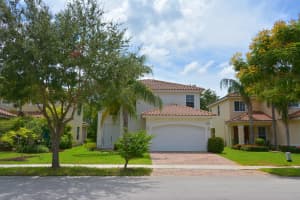 2760 SW Butterfly Ln, Palm City, FL 34990, Sold 03/30/18