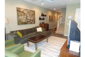 33 Lancaster Rd, Boynton Beach, FL 33426, Sold 08/17/17