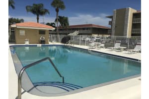 401 US-1, North Palm Beach, FL 33408, Sold 08/17/17