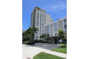 1527 S Flagler Dr #203f, West Palm Beach, FL 33401, Sold 10/10/17