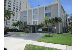 1527 S Flagler Dr #203f, West Palm Beach, FL 33401, Sold 10/10/17