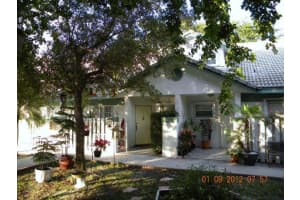 340 SE 2nd Ave APT D3, Deerfield Beach, FL 33441, Sold 09/29/17