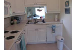 10649 SE Rosemarie Ct, Hobe Sound, FL 33455, Sold 08/14/17