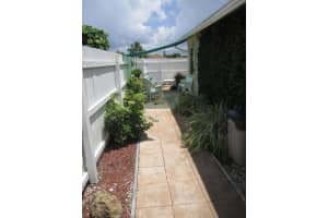 5421 Bonky Ct, West Palm Beach, FL 33415, Sold 08/30/17