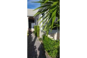 5375 Monterey Cir, Delray Beach, FL 33484, Sold 08/10/17