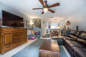 1920 Lakeview Dr W, Royal Palm Beach, FL 33411, Sold 09/27/17