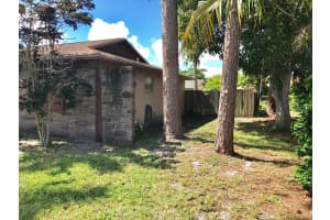 1176 W Fernlea Dr, West Palm Beach, FL 33417, Sold 10/27/17