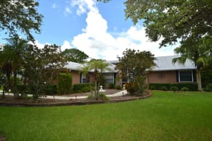 577 SW Wood Creek Dr, Palm City, FL 34990, Sold 08/18/17