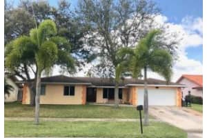 5059 Woodstone Cir N, Lake Worth, FL 33463, Sold 12/01/17