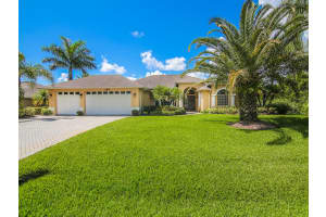 180 SE Osprey Ridge, Port St. Lucie, FL 34984, Sold 08/31/17