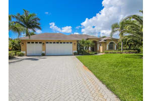 180 SE Osprey Ridge, Port St. Lucie, FL 34984, Sold 08/31/17