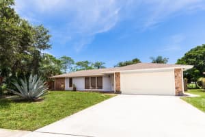 2521 Westchester Dr, Riviera Beach, FL 33407, Sold 09/15/17