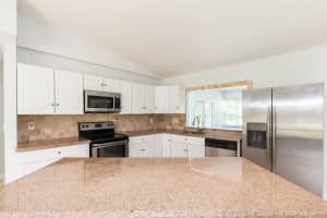 2521 Westchester Dr, Riviera Beach, FL 33407, Sold 09/15/17