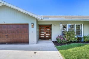 1031 NW 4th St, Boca Raton, FL 33486, Sold 08/23/17