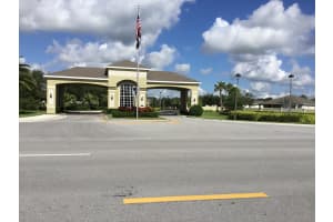 3186 Ashford Square, Vero Beach, FL 32966, Sold 08/25/17