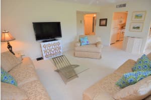 1600 NE Dixie Hwy, Jensen Beach, FL 34957, Sold 08/25/17