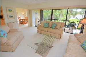 1600 NE Dixie Hwy, Jensen Beach, FL 34957, Sold 08/25/17