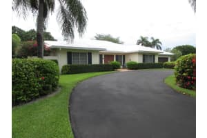 5 Country Rd E, Boynton Beach, FL 33436, Sold 08/25/17