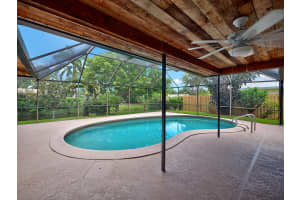 370 NW 11th Ave, Boca Raton, FL 33486, Sold 09/28/17