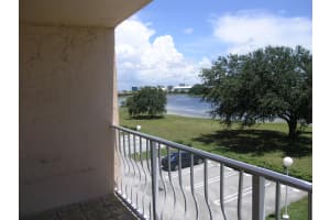 480 Executive Center Dr #3a, West Palm Beach, FL 33401, Sold 10/12/17