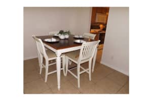 1166 6th Ave APT C3, Vero Beach, FL 32960, Sold 08/03/17