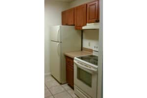 1500 N Congress Ave APT A19, West Palm Beach, FL 33401, Sold 08/23/17