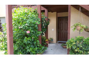 409 Lakeview Dr E, Royal Palm Beach, FL 33411, Sold 02/23/18