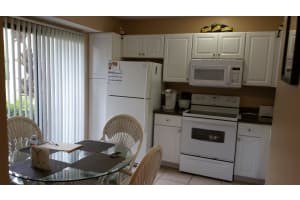 409 Lakeview Dr E, Royal Palm Beach, FL 33411, Sold 02/23/18