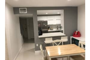 892 SW 9th St Cir, Boca Raton, FL 33486, Sold 09/21/17