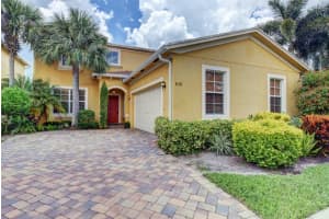 838 Fieldstone Way, West Palm Beach, FL 33413, Sold 11/20/17